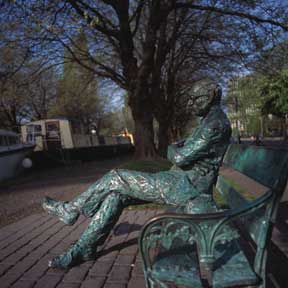 Irland / Dublin / Patrick Kavanagh Statue