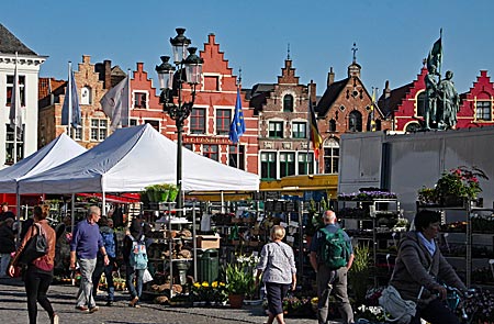 Belgien - Flandern - Marktplatz Brügge