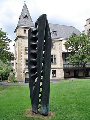 Bonn - Moderne Kunst und eine neogotische Villa: Park Carstanjen