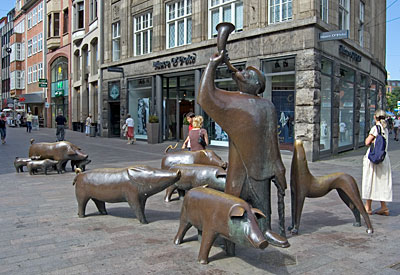 Bremen - Schweinegruppe in der Sögestraße