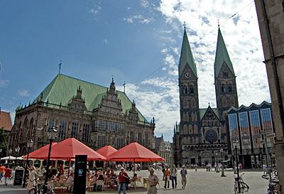 Bremen - Marktplatz mit Rathaus, Bürgerschaft und Dom
