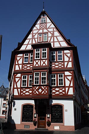 Rheinradweg - Mainz, Weinhaus zum Spiegel