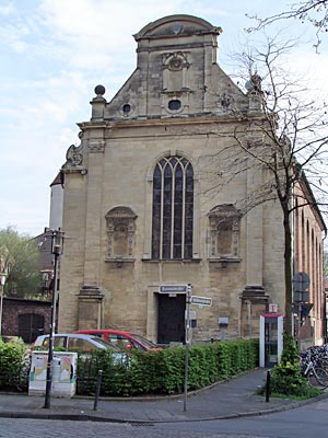 Münster - Außen barock, innen Gotik: die evangelische Universitätskirche