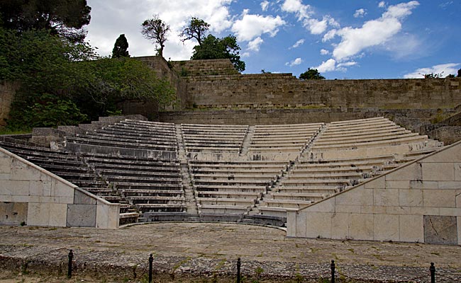 Rhodos Stadt - Rekonstruktion des antiken Theaters