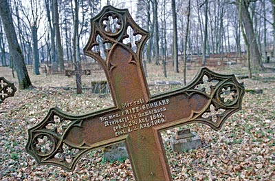 Litauen - deutsches Grab auf dem Friedhof von Rusne