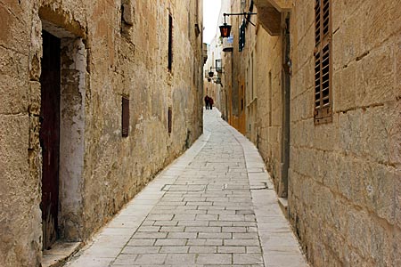 Malta - Mdina - enge leere Gasse