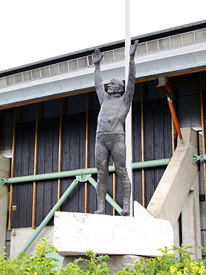 Norwegen - Hamar - Skulptur von Hjallis Andersen