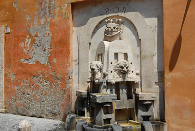 Brunnen in der Via Margutta