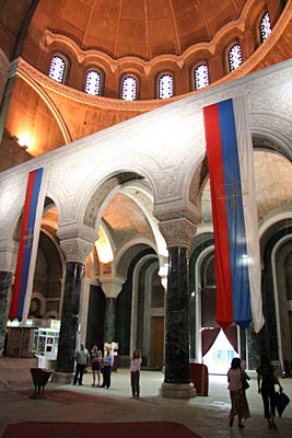 Serbien - Belgrad - Kirche des Heiligen Sava