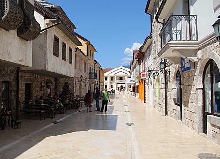 Bosnien-Herzegowina - Visegrad - im Zentrum der neuen Steinstadt Andricgrad