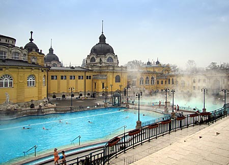 Ungarn - Budapest - Széchenyi-Bad im Stadtwäldchen