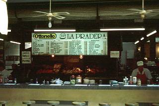 Uruguay / Montevideo - Mercado del Puerto 3