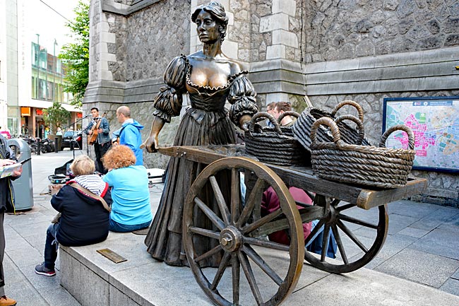 Irland - Statue von Molly Malone, Dublin