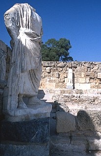 Nordzypern / Salamis / Statue
