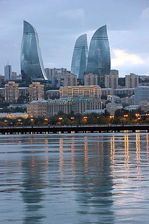 Aserbaidschan - Flame Towers in Baku