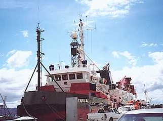 Tasmanien / Forschungsschiff