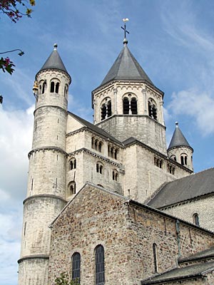 Belgien - Wallonien - Nivelles - Die romanische Stiftskirche St.Getrud