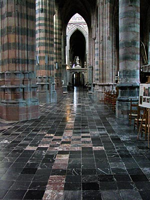 Belgien - Wallonien - St. Hubert - Blick ins Kircheninnere © fdp