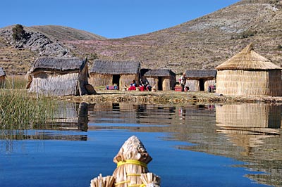 Bolivien - Auf der schwimmenden Insel der Urus
