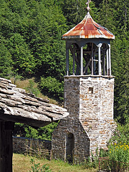 Kirche im Gebirge, Bulgarien