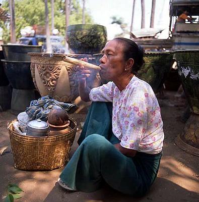 Burma / Raucherin