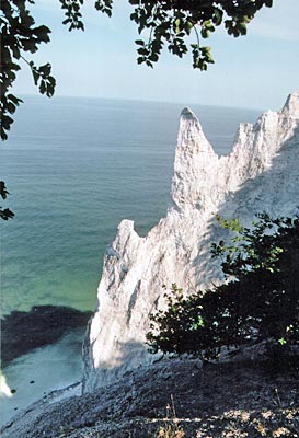 Dänemark - Mön - Skulpturen, die Wasser und Wind schufen: Blick auf besonders bizarre Formen an Møns Klint