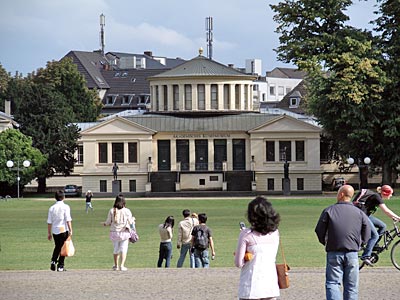 Bonn - Akademisches Kunstmuseum - Einst wurde hier Anatomie studiert, heute ist die klassische Antike zu sehen
