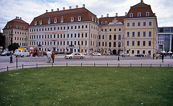 Reiseführer Dresden - Taschenberg Palais