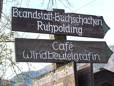 Deutschland Ruhpolding Wegweiser