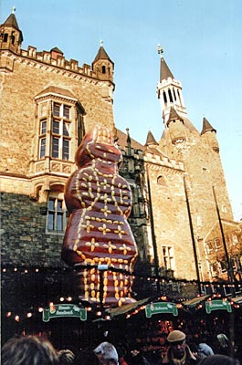Aachen - Riesenprinte auf dem Markt