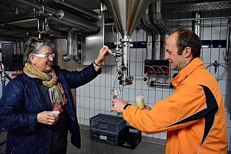 Ehingen - Bierprobe in der Berg Brauerei