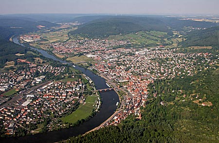 Churfranken - Der Main in Miltenberg aus der Vogelperspektive