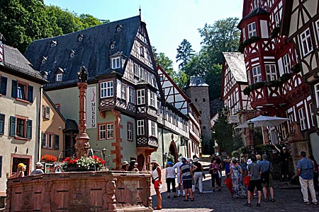 Miltenberg in Churfranken - Das berühmte „Schnatterloch“