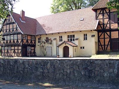 Die Wehrkirche St. Petri zu Müden (Aller)