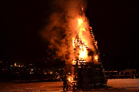 Allgäu - Holzfeuer zum Winterende