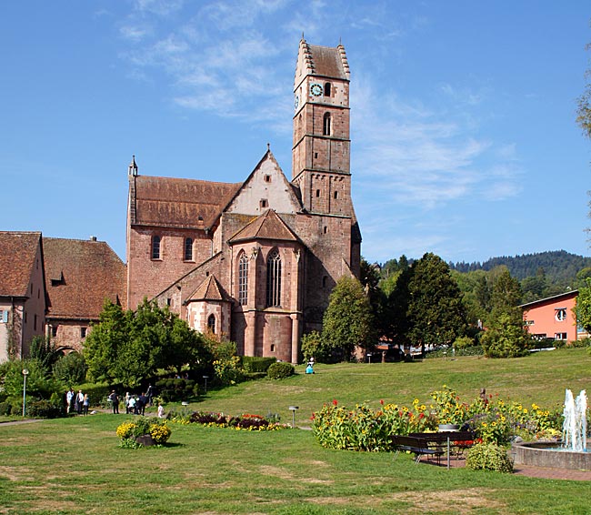 Alpirsbach an der Kinzig - Blick auf die Klosterkirche