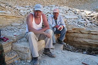 Deutschland Altmühltal Fossilienjäger