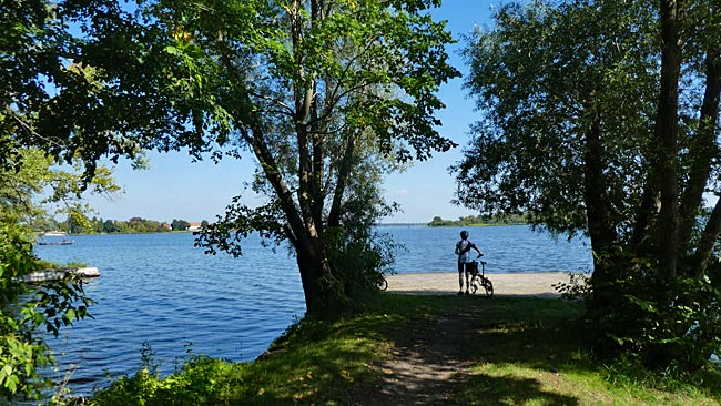 Brandenburg - 7-Seen-Tour durch schattigen Wald und entlang malerischer Seen