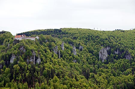 Eichfelsen und Felsengarten bei Irndorf