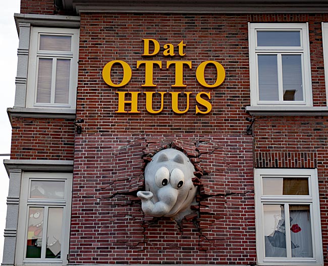 Emden in Ostfriesland - Dat Ottohus am Ratsdelft