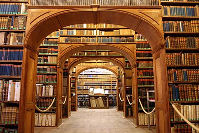 Görlitz - Im historischen Bibliotheksaal der Oberlausitzer Bibliothek der Wissenschaften