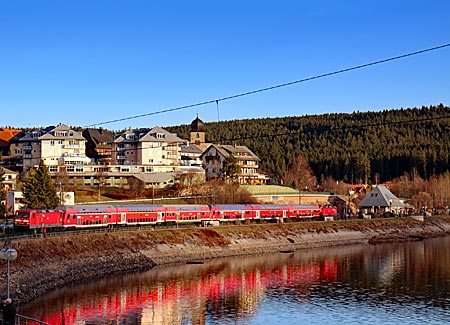 Hochschwarzwald - Dreiseenbahn am Schluchsee