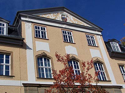 Deutschland - Das Amtshaus mit Tourist-Information und GoetheStadtMuseum in Ilmenau