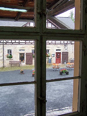 Deutschland - Die Kunst- und Senfmühle in Kleinhettstedt mit Restaurant, Café, Museum und Laden mit Senfverkostung