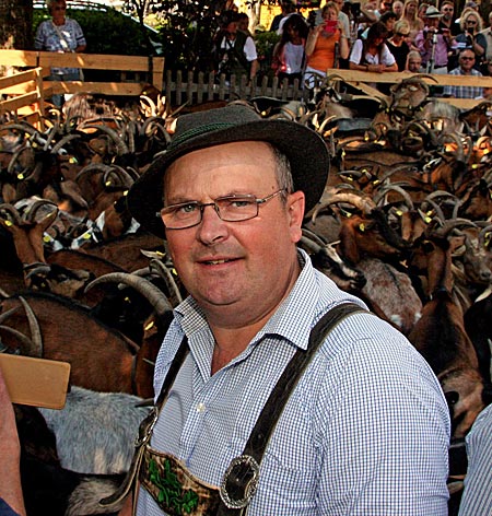 Mittenwald - Christian Neuner ist einer der „Väter“ des Ziegenabtriebs