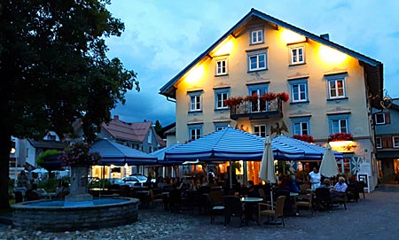 Oberstaufen im Allgäu - Gasthaus am Kirchplatz