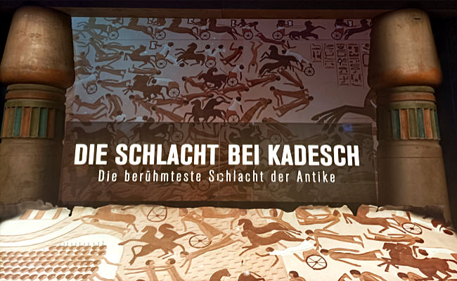Odysseum, Ausstellung, Die Schlacht bei Kadesch, die berühmteste Schlacht der Antike. Von Ramses auf Tempelwänden in Abu Simbel, Luxor, Karnak, dem Ramesseum und Abydos nacherzählt.