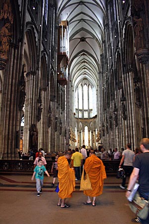 Rheinradweg - im Kölner Dom