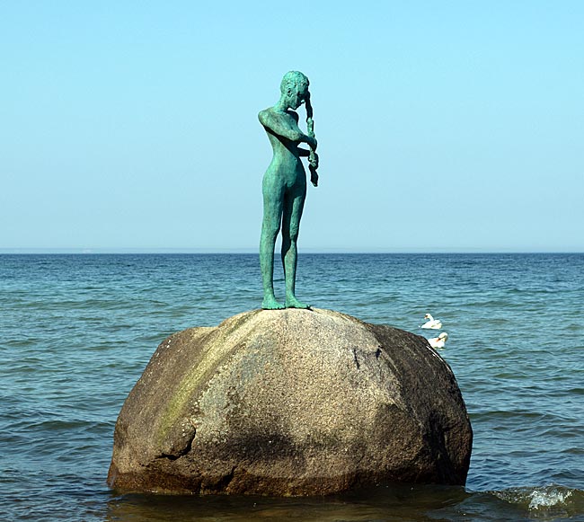 Rügen - Skulptur Kaysa von dem Künstler Thomas Jastram bei Baabe
