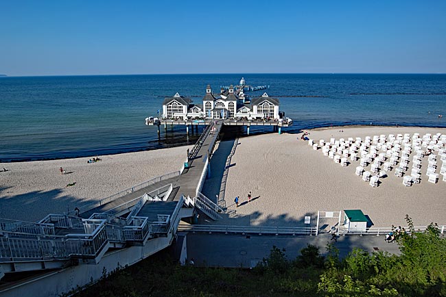 Ostseebad Sellin auf Rügen - Seebrücke und Himmelsleiter in Sellin